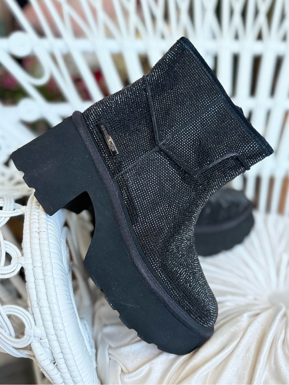 Michael KORS Black Glitter Chunky Platform Boot  Fashion Ankle Boot